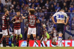 Palmeiras - Paranaense y Flamengo - Vélez: ¿Qué dicen las apuestas?