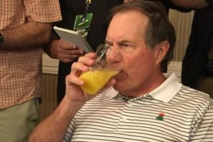 Los Patriots se disculparon con sus hinchas tras vender agua de la canilla a cinco d&oacute;lares 