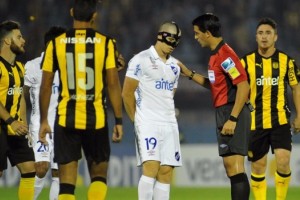 &iquest;C&oacute;mo manejan Pe&ntilde;arol y Nacional los derechos de imagen de sus futbolistas?