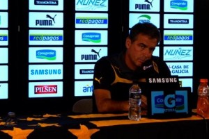 Pe&ntilde;arol present&oacute; a Samsung como socio tecnol&oacute;gico