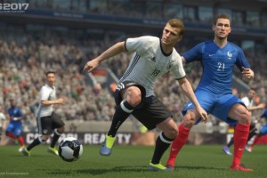 Konami reveló un nuevo tráiler del PES2017