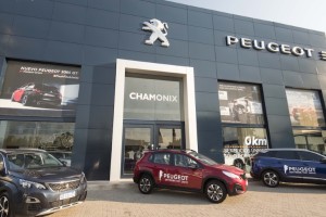 Peugeot y Citro&euml;n reabren salones de ventas 
