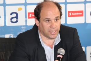Sebasti&aacute;n Pi&ntilde;eyr&uacute;a fue reelecto presidente de la Uni&oacute;n de Rugby de Uruguay