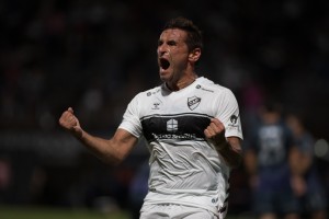 Platense sumó una fintech como nuevo patrocinador