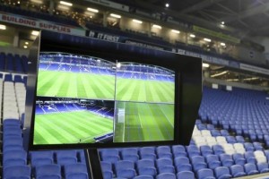 Clubes de la Premier League votan en contra del VAR para la pr&oacute;xima semana