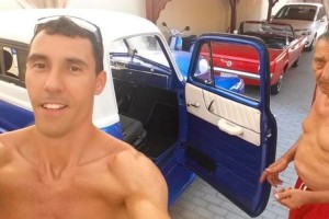 El lado oculto de Prigioni, la incre&iacute;ble colecci&oacute;n de autos antiguos que tiene