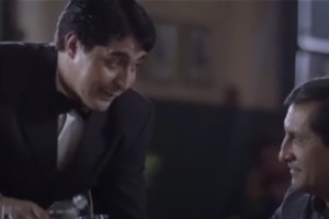 Los hinchas de Paraguay le dan consejos a Ram&oacute;n D&iacute;az junto a Tigo