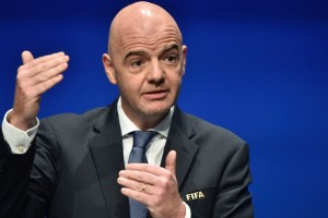 FIFA propone flexibilizar la norma para que un jugador cambie de Selección