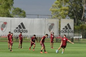 River quiere jugar por el torneo en el River Camp para ahorrar miles de d&oacute;lares