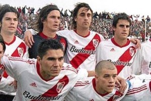 Dos exjugadores de River Plate se convertirán en pilotos de carreras