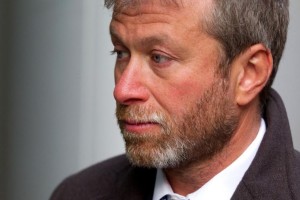 El Reino Unido congel&oacute; los activos de Roman Abramovich, &iquest;c&oacute;mo se ve perjudicado el Chelsea?