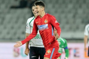 Debut&oacute; y anot&oacute; su primer gol a los 14 a&ntilde;os en el f&uacute;tbol rumano