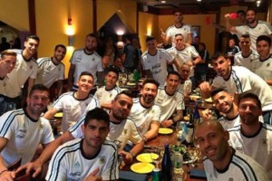 Consideran &ldquo;sagrada&rdquo; una silla donde se sent&oacute; Lionel Messi