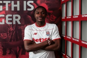 New Balance present&oacute; la tercera camiseta del Stoke City