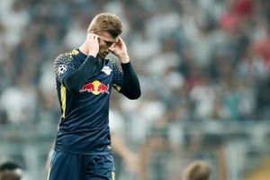 Pidi&oacute; el cambio porque no soport&oacute; el ruido que hab&iacute;a en la cancha