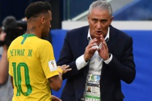 El video de Tite festejando el triunfo de Brasil que es furor en las redes sociales