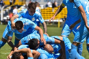 El motivo por el que Ag&uuml;ero y Guardiola saludaron a Torque por el ascenso