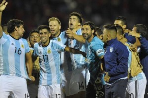 Con botines y camisetas prestadas, Atl&eacute;tico Tucum&aacute;n clasific&oacute; en la Libertadores