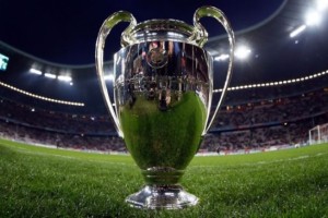 En 2015, la UEFA ingres&oacute; 2 mil millones de euros