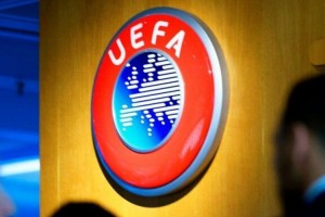 La UEFA autoriz&oacute; a las ligas a que definan sus clasificados para las copas y a dar por terminados los torneos