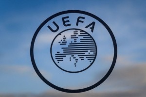 La UEFA elegir&aacute; al reemplazante de Platini en septiembre