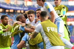 El motivo por el cual la FIFA notific&oacute; por racismo a Uruguay  