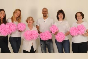 Estudiantes, con Ver&oacute;n a la cabeza, se suma a la lucha contra el c&aacute;ncer de mama