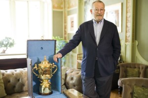 Louis Vuitton dise&ntilde;&oacute; un lujoso estuche para la Copa del Mundo de Rugby