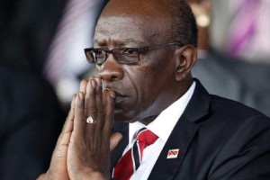 FIFA suspendi&oacute; de por vida al ex vice Jack Warner
