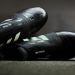 adidas present&oacute; su nueva l&iacute;nea de cobertores para botines para jugar en la noche