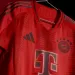 adidas lanz&oacute; la nueva camiseta del Bayern M&uacute;nich