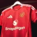 adidas lanz&oacute; la nueva camiseta del Manchester United para la temporada 2024/25