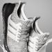 adidas se al&iacute;a con Oreo y lanza un modelo personalizado que homenajea a las galletas