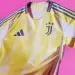 adidas present&oacute; la camiseta suplente de Juventus