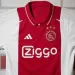 Ajax y adidas lanzaron la nueva camiseta titular para la temporada 2024-25