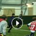 Alexis S&aacute;nchez se anim&oacute; a jugar al f&uacute;tbol con ni&ntilde;os del Arsenal por Navidad