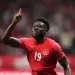 Alphonso Davies se niega a que Canad&aacute; venda camisetas con su nombre