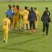 El &aacute;rbitro que termin&oacute; el partido mientras la pelota entraba en el arco