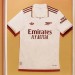 Arsenal y adidas lanzaron su nueva tercera camiseta para la temporada 2025/26