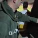 Un artista pint&oacute; su obra durante un partido en La Bombonera