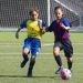 El FC Barcelona inscribi&oacute; a un equipo de chicas en una liga masculina y debutaron con goleada 13 a 0