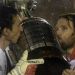 Reusch, la marca que se col&oacute; en la foto del campe&oacute;n