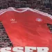 El Bayern de M&uacute;nich convierte la protesta de sus aficionados en una nueva camiseta retro