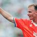 Dennis Bergkamp hizo sillas para su casa con las camisetas que jug&oacute;
