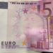 La reacci&oacute;n de Neymar al ver su cara en un billete
