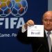 Blatter confirm&oacute; el uso de bolillas fr&iacute;as y calientes para arreglar sorteos