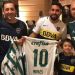 Los hinchas que ayudaron a un dirigente de Palmeiras en La Boca y fueron invitados a Brasil