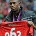 Bolt quiere jugar en el Manchester United, aunque sin Van Gaal