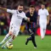 Las camisetas del Real Madrid y Barcelona, las m&aacute;s caras del mundo