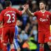 Jamie Carragher se conmovi&oacute; con el retiro de Xavi Alonso y le escribi&oacute; una carta 